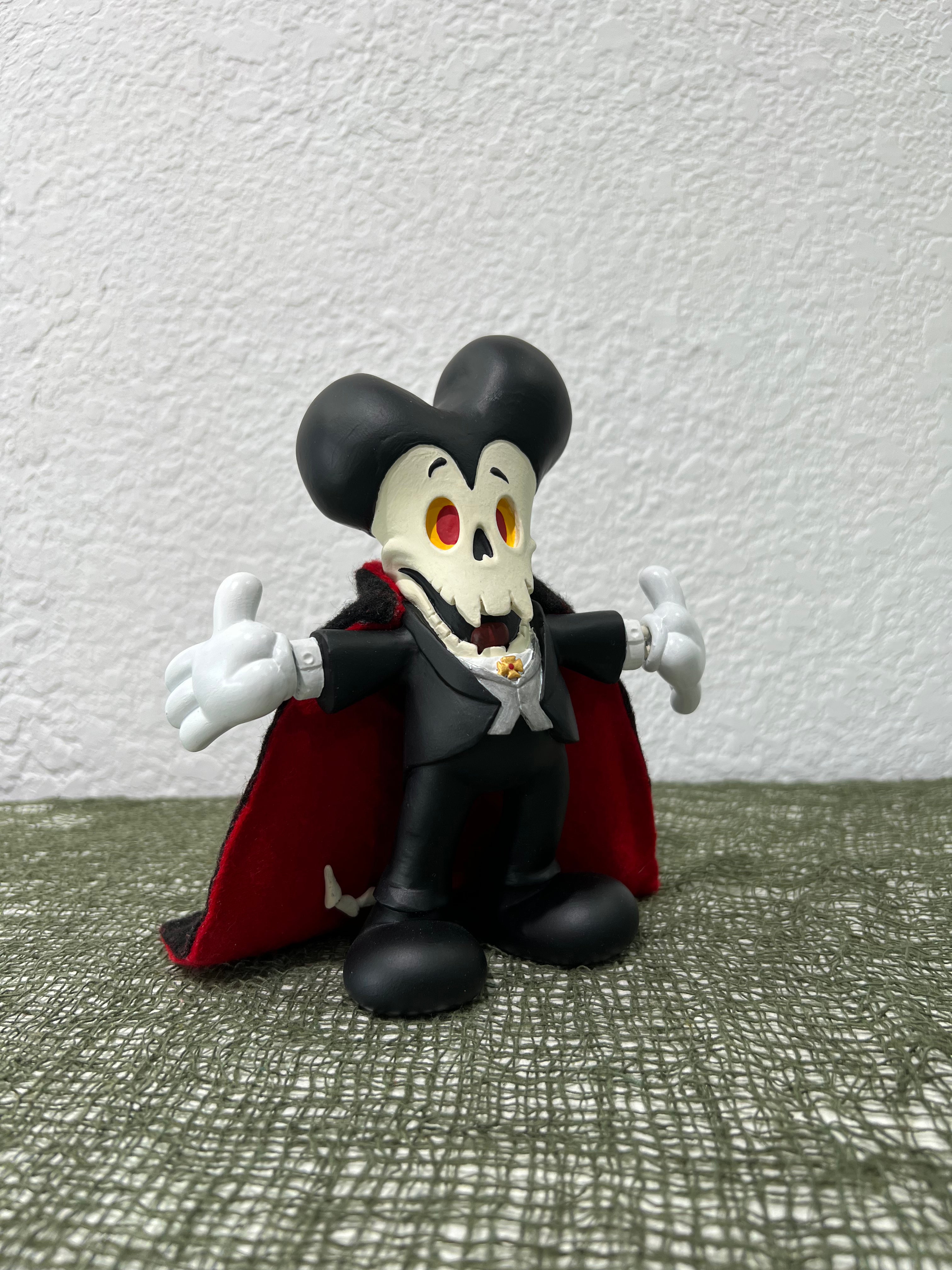 Strangecat's Halloween Show 2 - Count Tibiula by Dillon Gregory