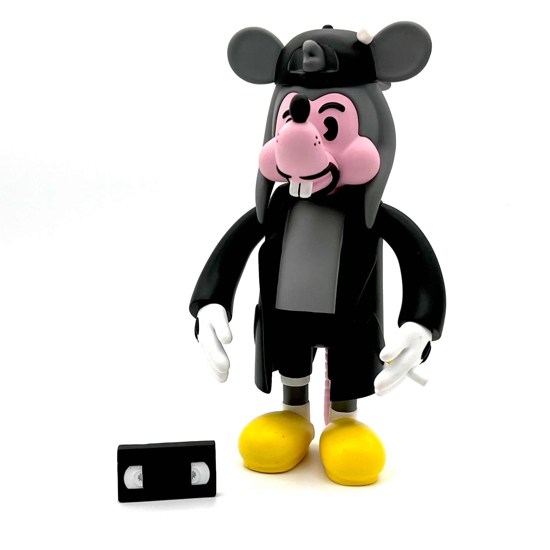 Toy mouse with hat and cassette tape, cartoon character, video tape, lemons, glove, cylinder - MallRats - OG Edition - Jay & Silent Bob x Chogrin.