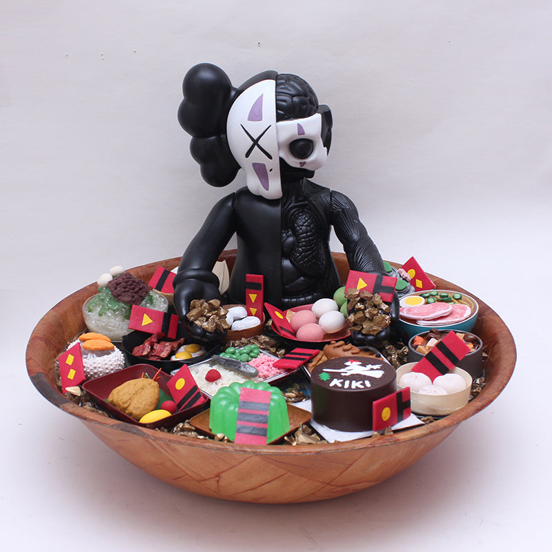 Misappropriated Icon 6 Eat Up - No Face Feast by Zard Apuya – Strangecat  Toys