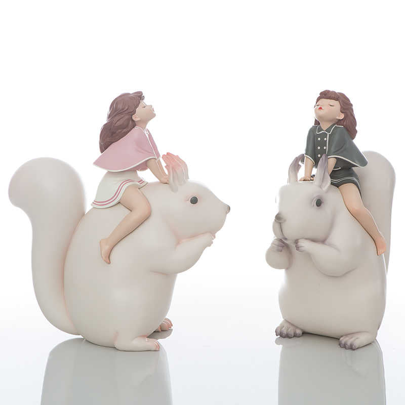 White Night Fairy-Mr. Squirrel figurine riding a squirrel statue and toy, PVC material, 19*17*8.5cm dimensions.