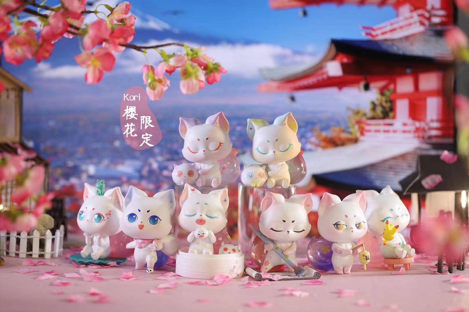 A group of toy cats from the Lucky Mix Kori Monster Town Blind Box Series.